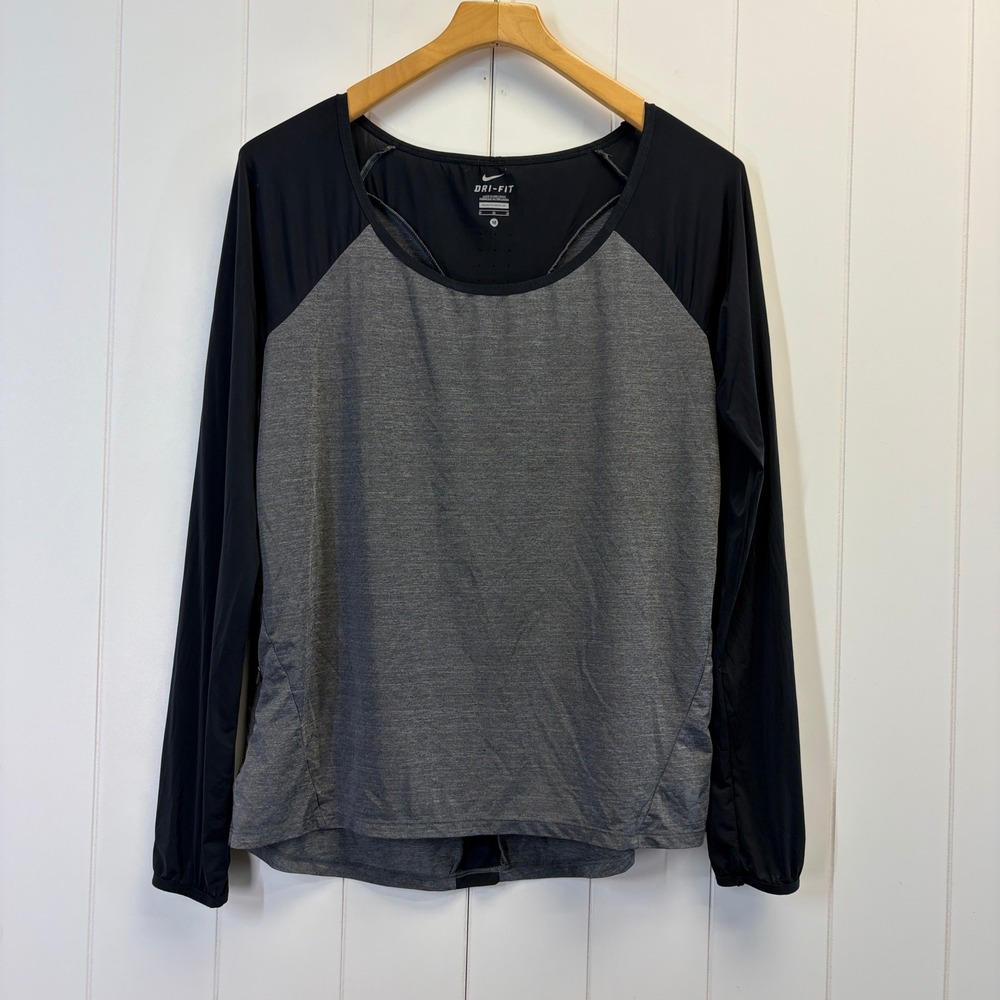 Nike Dri-FIT Atheisure Top Womens Medium Activewear Performance Running Sporty